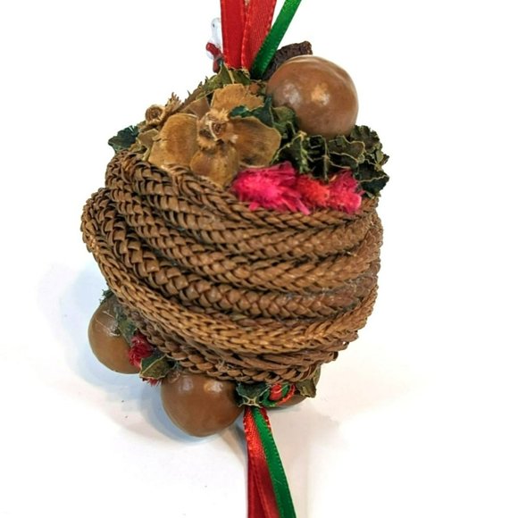 Vintage Handmade Mouse Pinecone Nuts Pomander Ball Christmas Hanging Decor - Picture 4 of 7